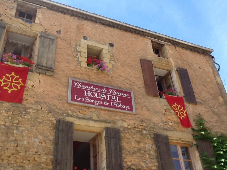 Les Songes De L'Abbaye Bed & Breakfast Cadouin Exterior photo